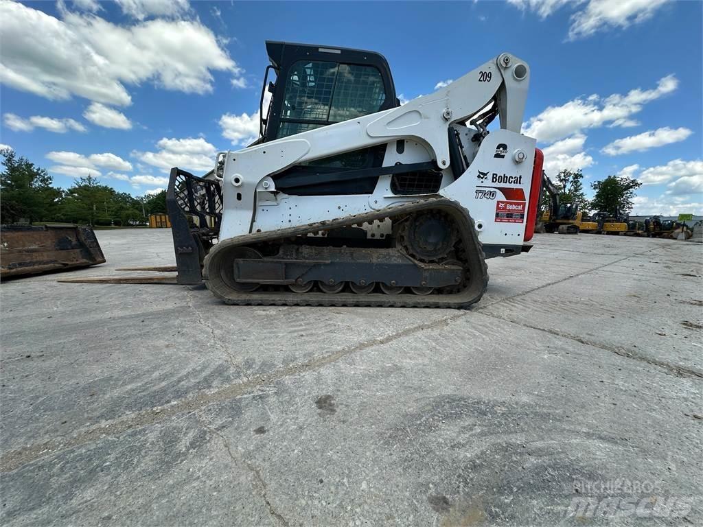 Bobcat T740 Pienkuormaajat