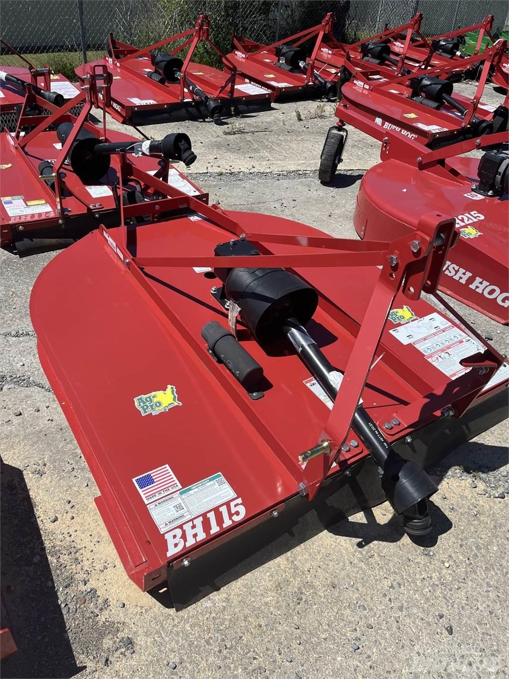 Bush Hog BH115 Paalinkäsittelykoneet