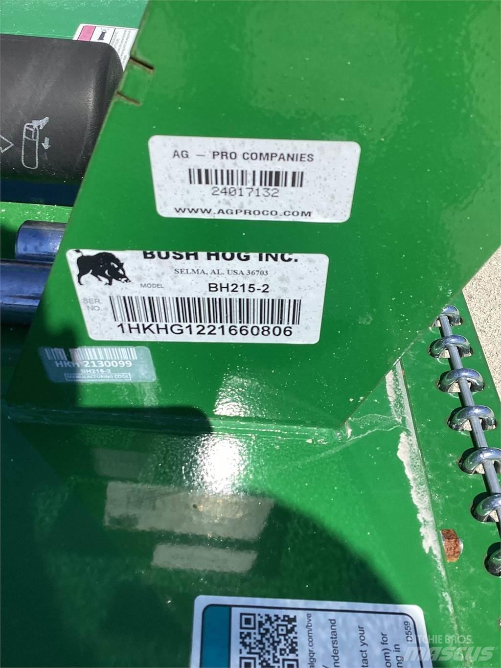 Bush Hog BH215 Paalinkäsittelykoneet