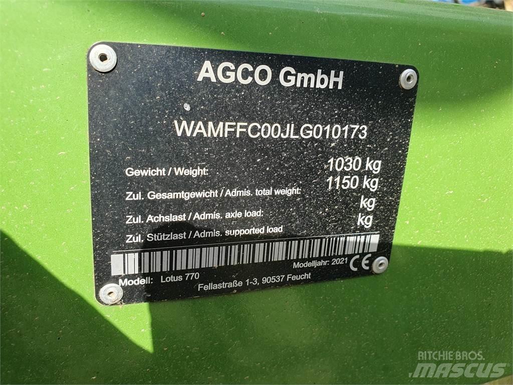Fendt LOTUS 770 Pöyhimet ja haravat