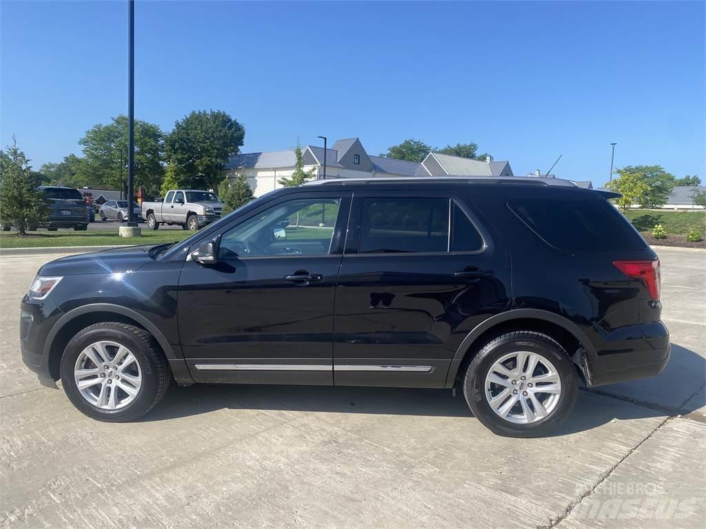 Ford EXPLORER Muut
