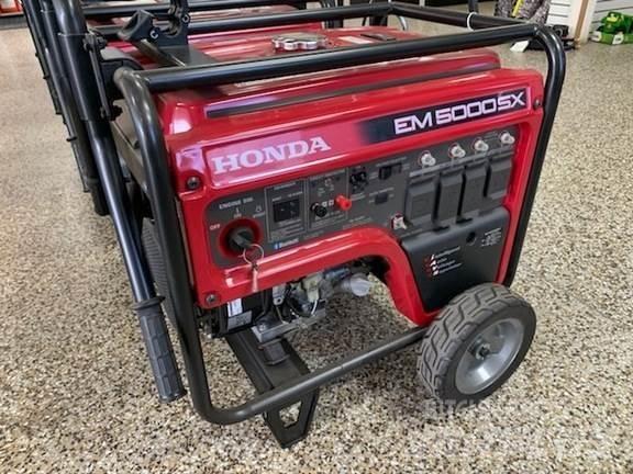 Honda EM5000SX Valopylväät