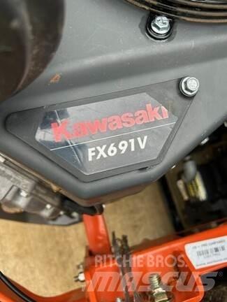 Husqvarna Z548 0-kääntösäde leikkurit