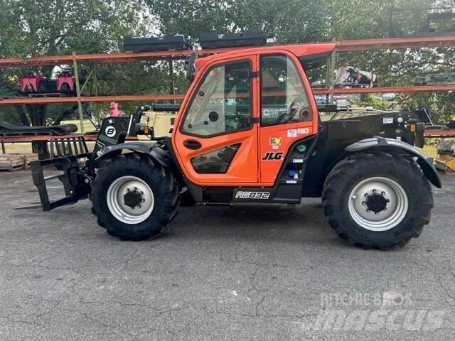 JLG AG832 Kurottajat