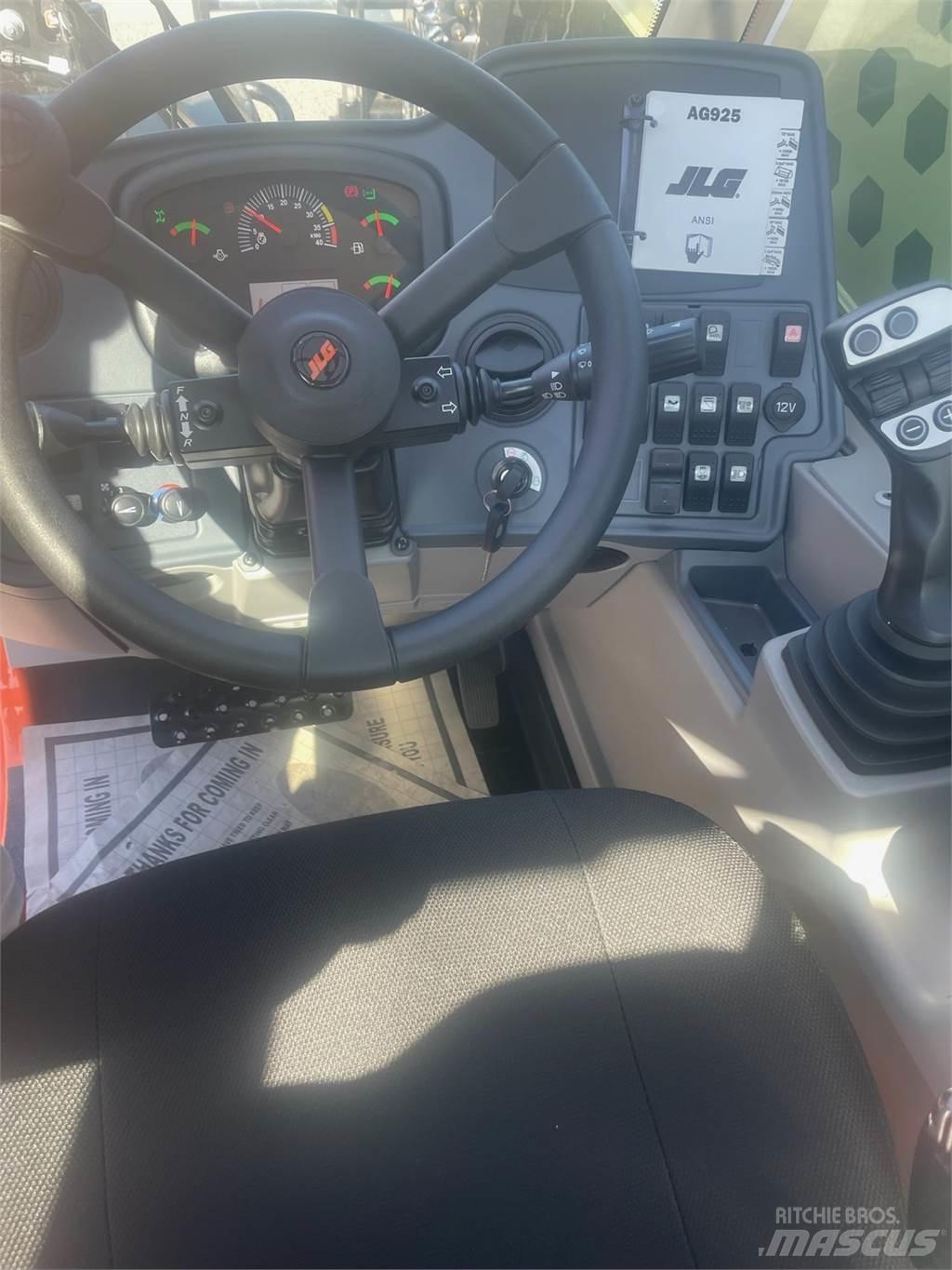 JLG AG925 Maatalouskurottajat