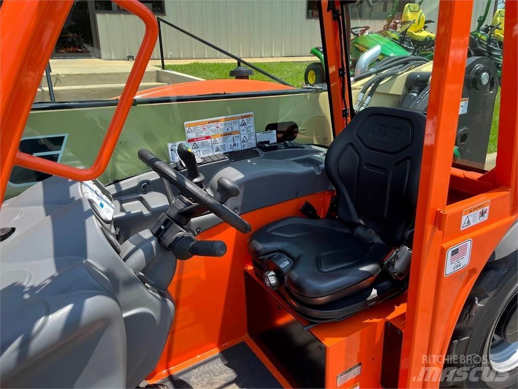 JLG G5-18A Kurottajat