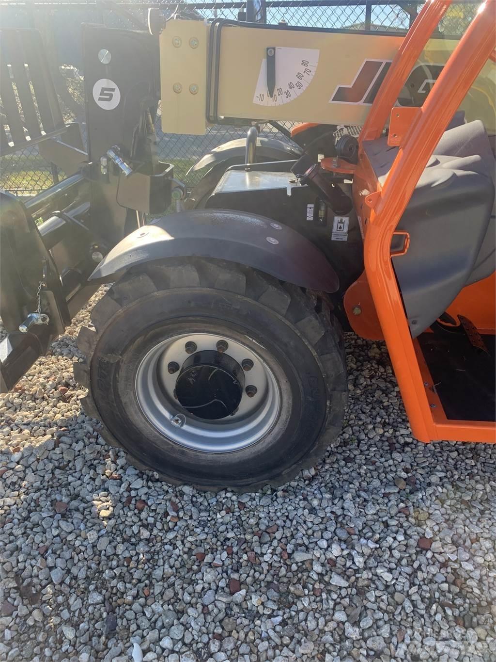 JLG G5-18A Maatalouskurottajat