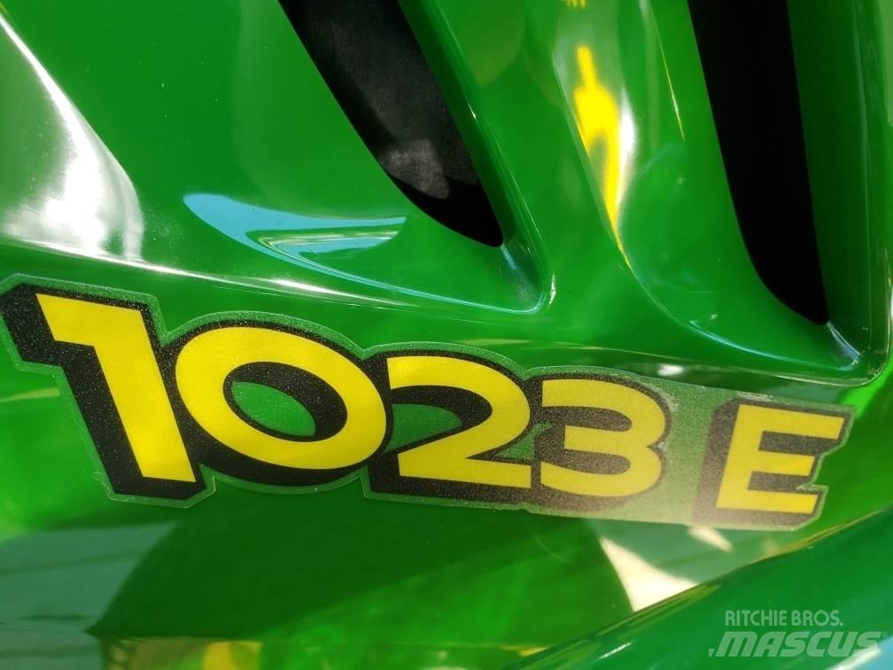 John Deere 1023E Taajamatraktorit