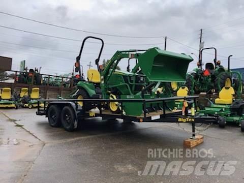John Deere 1023E Taajamatraktorit