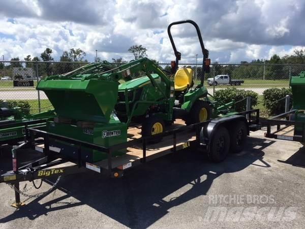 John Deere 1023E Taajamatraktorit