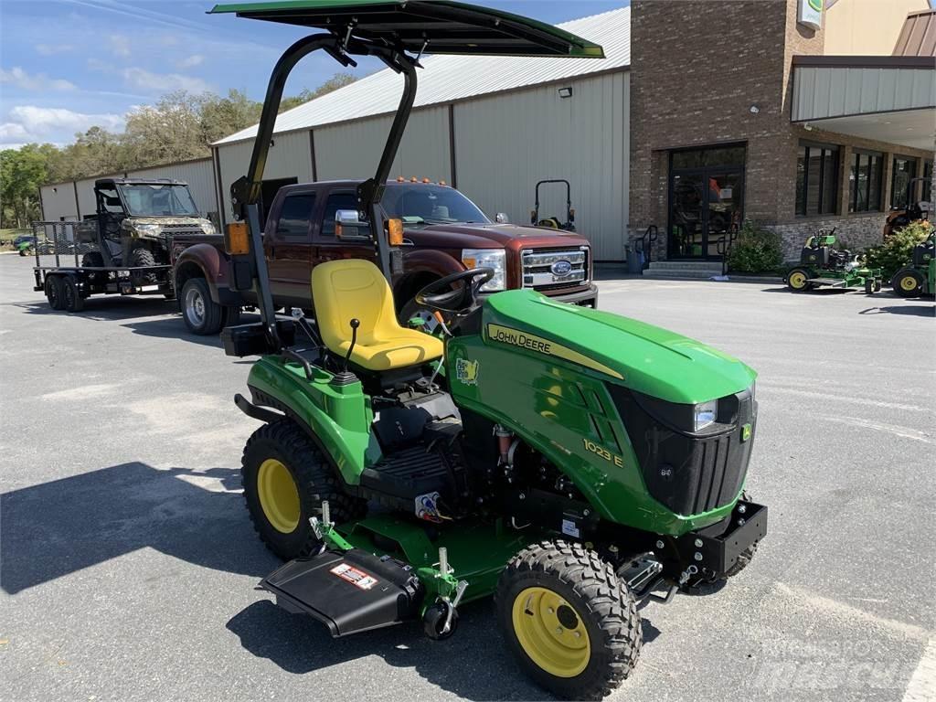John Deere 1023E Taajamatraktorit