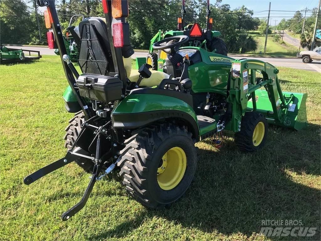 John Deere 1025R Taajamatraktorit