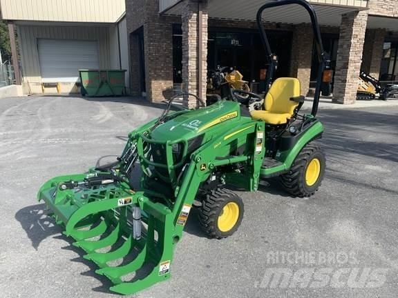 John Deere 1025R Taajamatraktorit