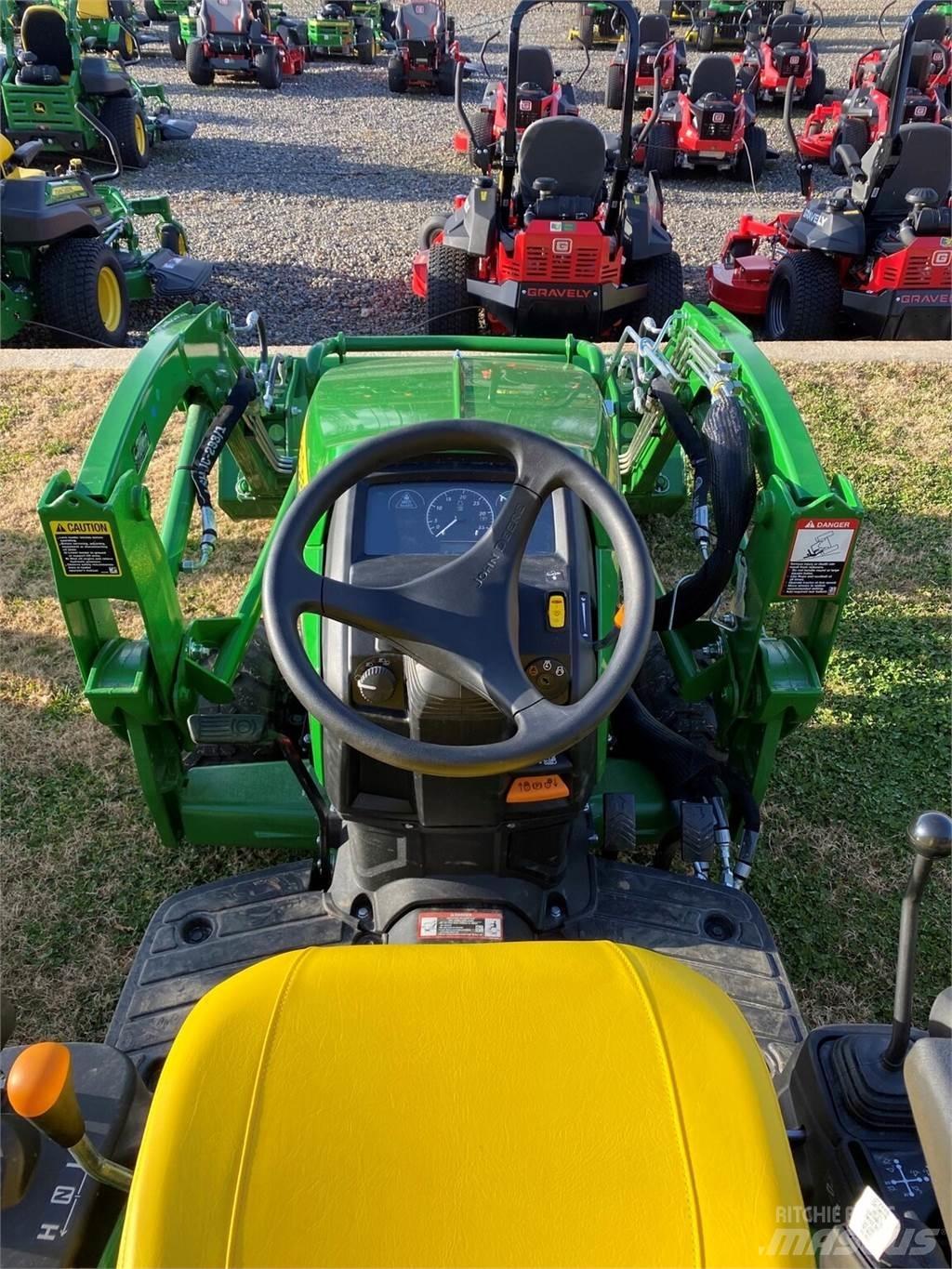 John Deere 1025R Taajamatraktorit
