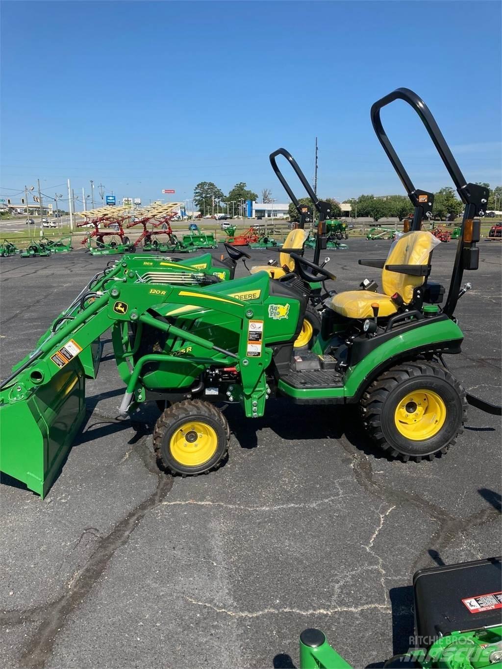John Deere 1025R Taajamatraktorit
