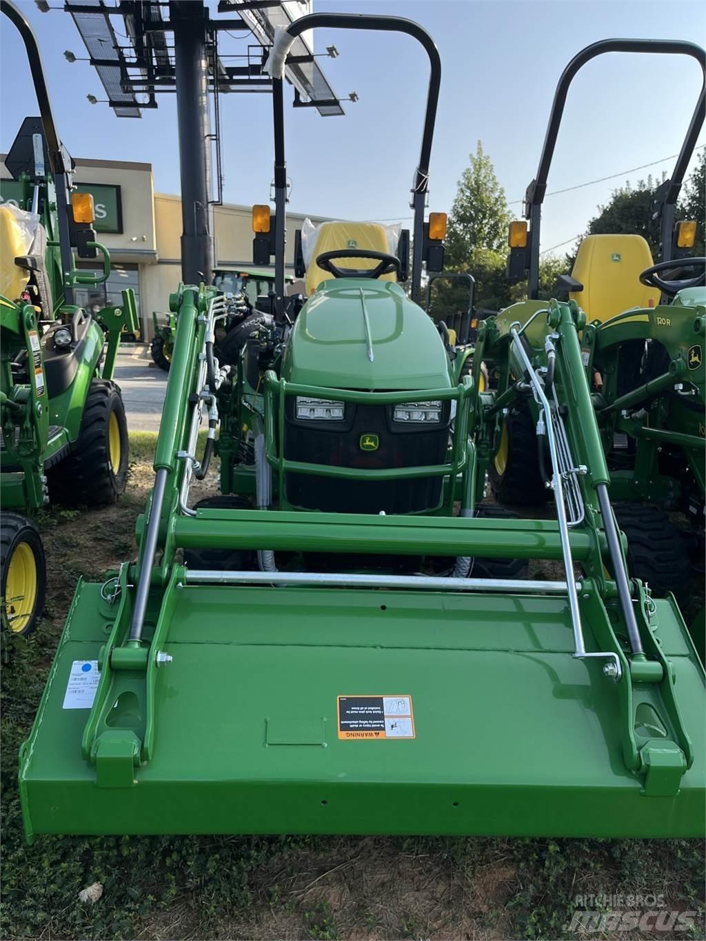 John Deere 1025R Taajamatraktorit