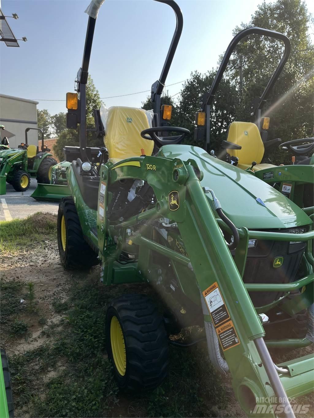 John Deere 1025R Taajamatraktorit