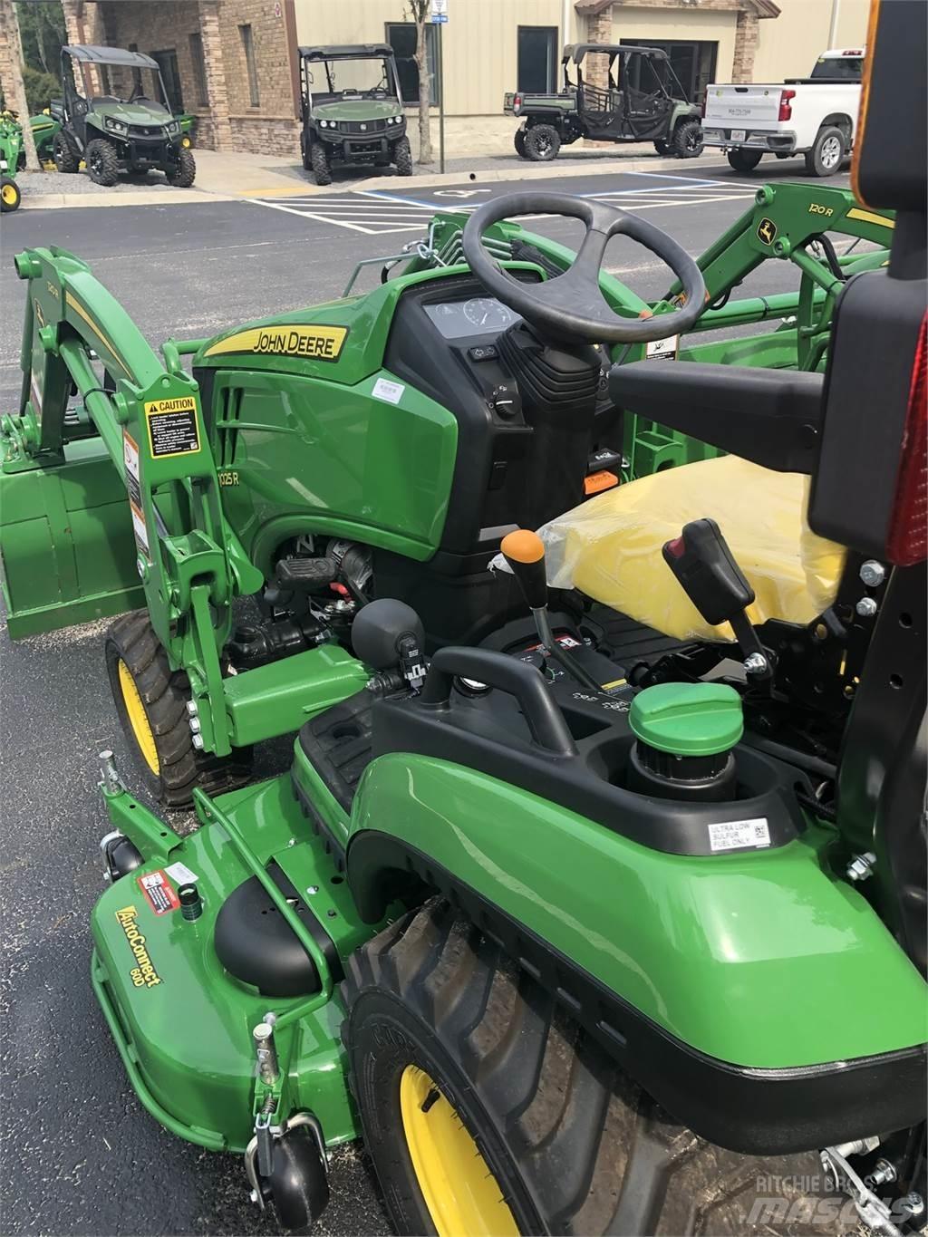 John Deere 1025R Taajamatraktorit