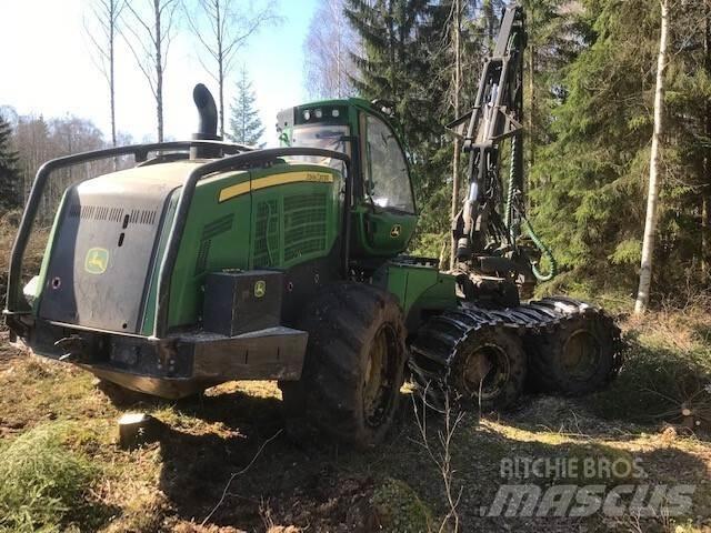 John Deere 1270G Harvesterit