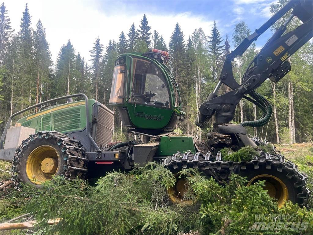 John Deere 1270G Harvesterit