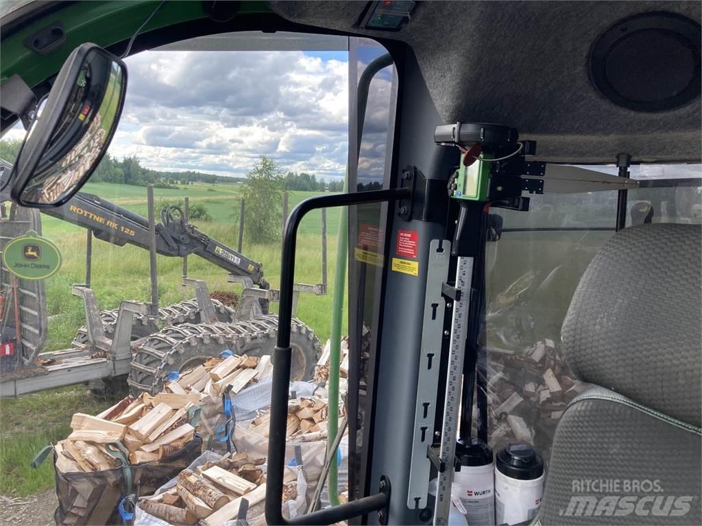 John Deere 1470G Harvesterit