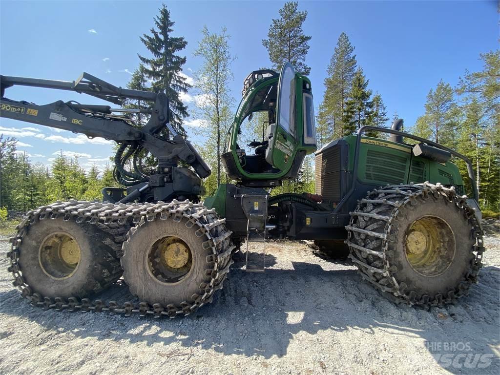 John Deere 1470G Harvesterit