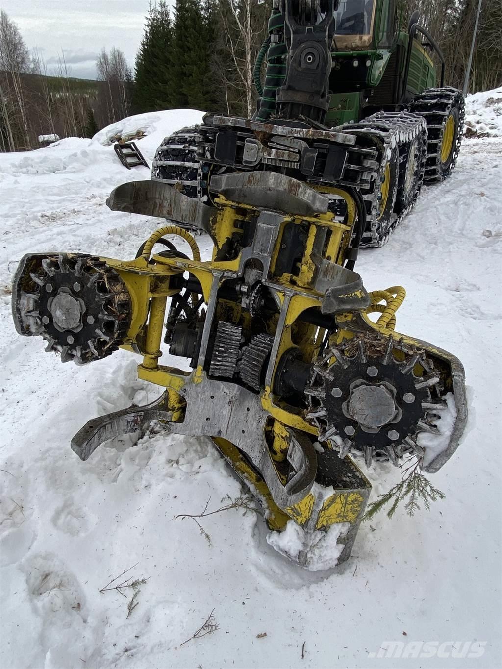 John Deere 1470G Harvesterit