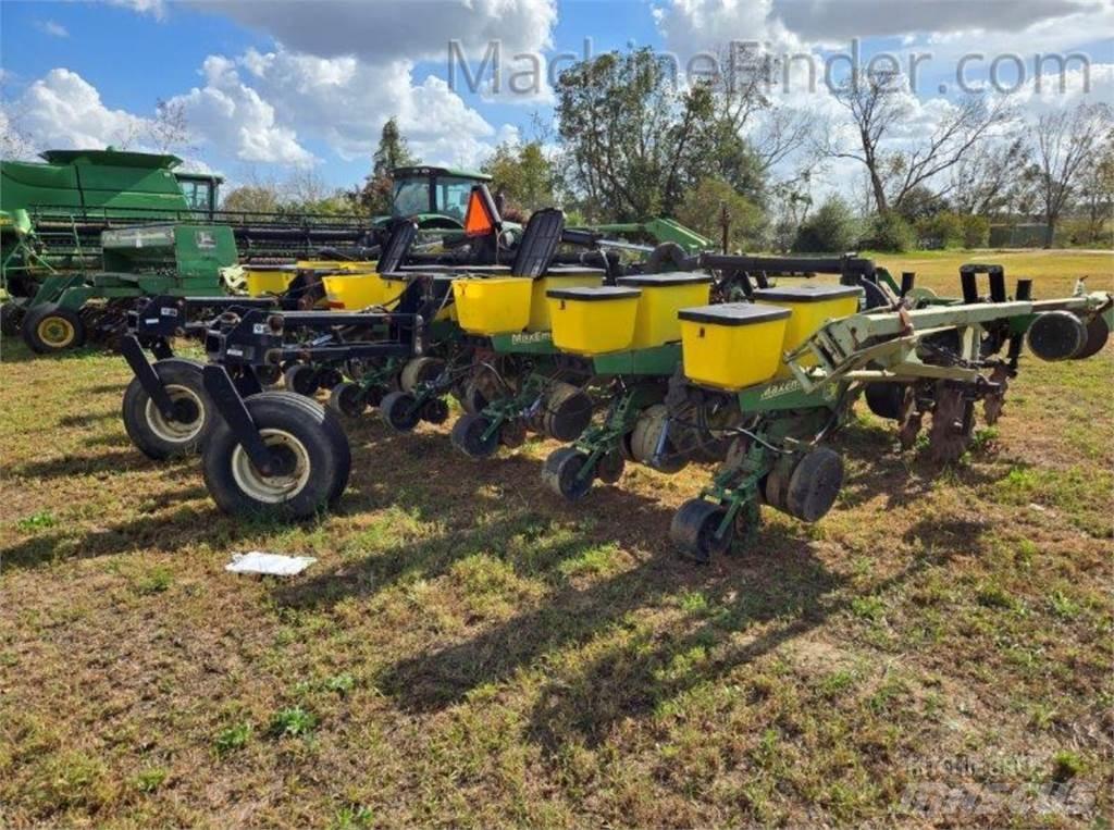 John Deere 1720 Istutuskoneet