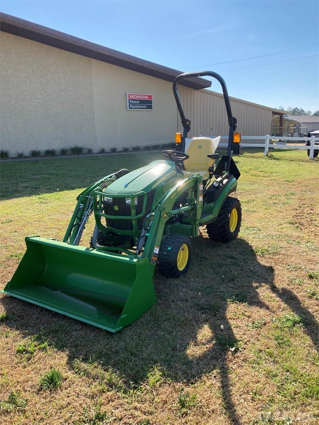 John Deere 2025R Taajamatraktorit