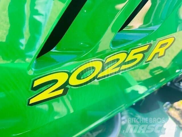 John Deere 2025R Taajamatraktorit