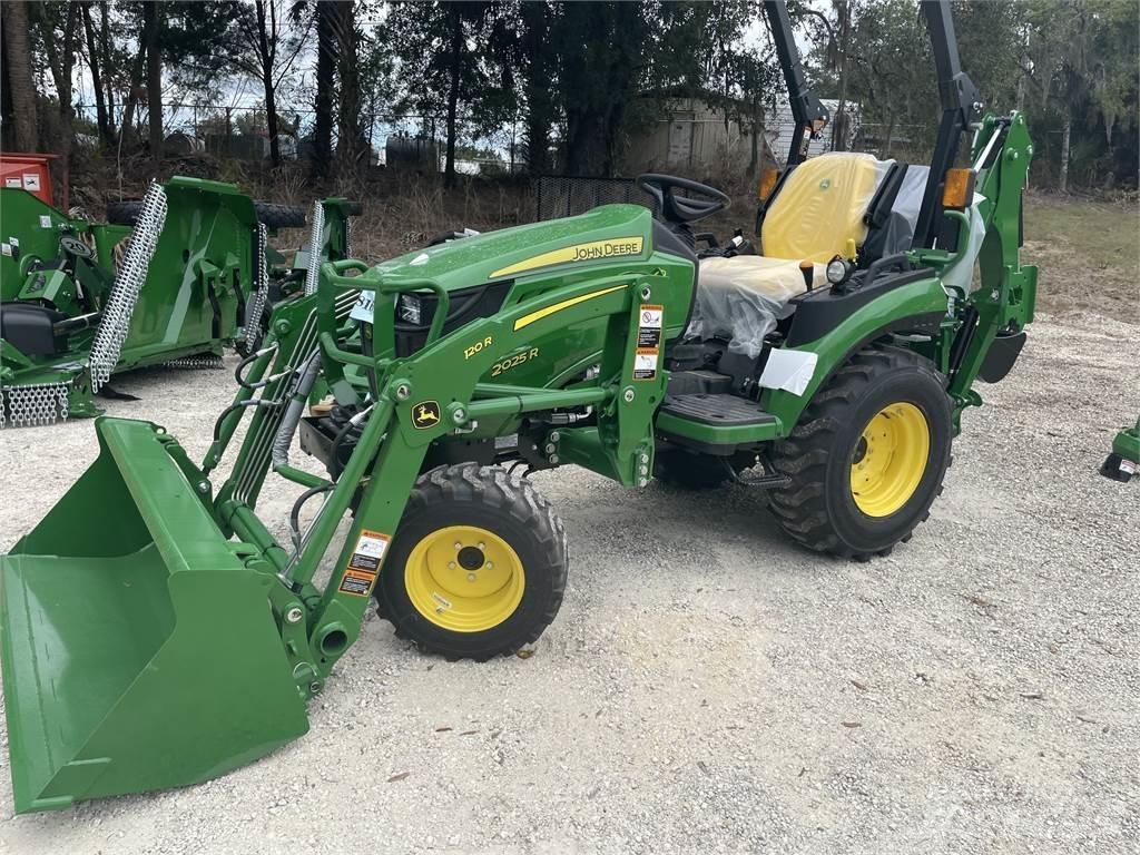 John Deere 2025R Taajamatraktorit