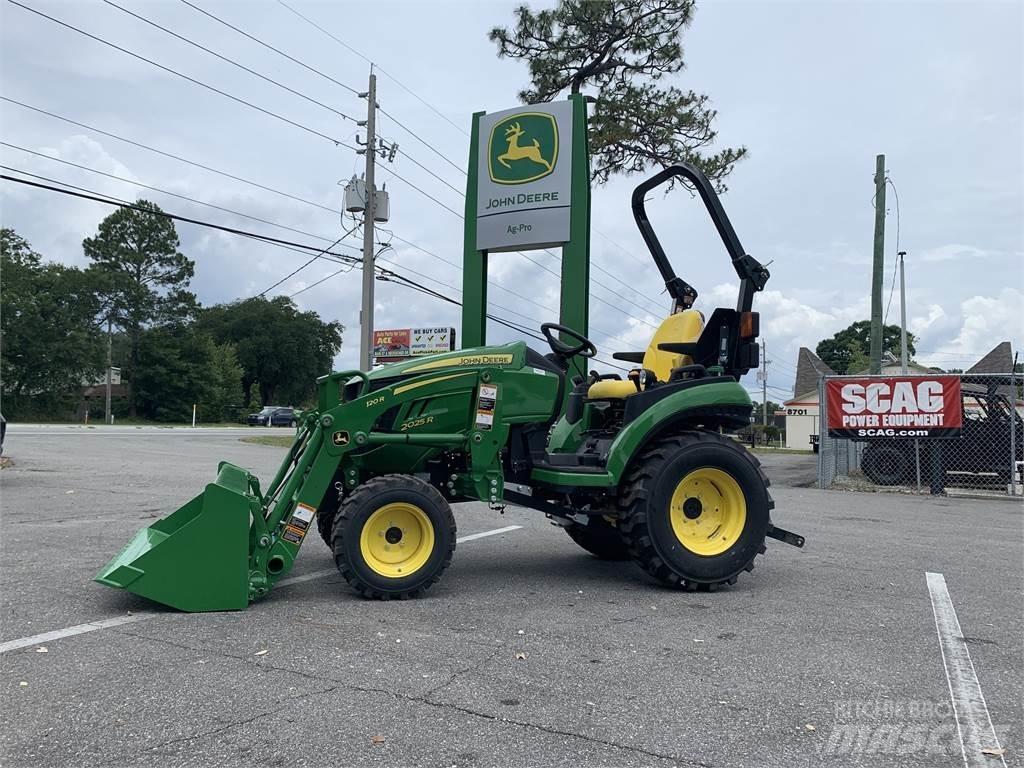 John Deere 2025R Taajamatraktorit