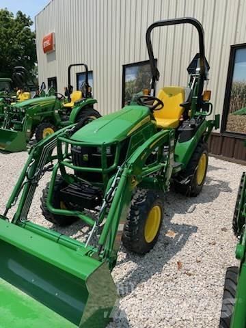 John Deere 2025R Taajamatraktorit