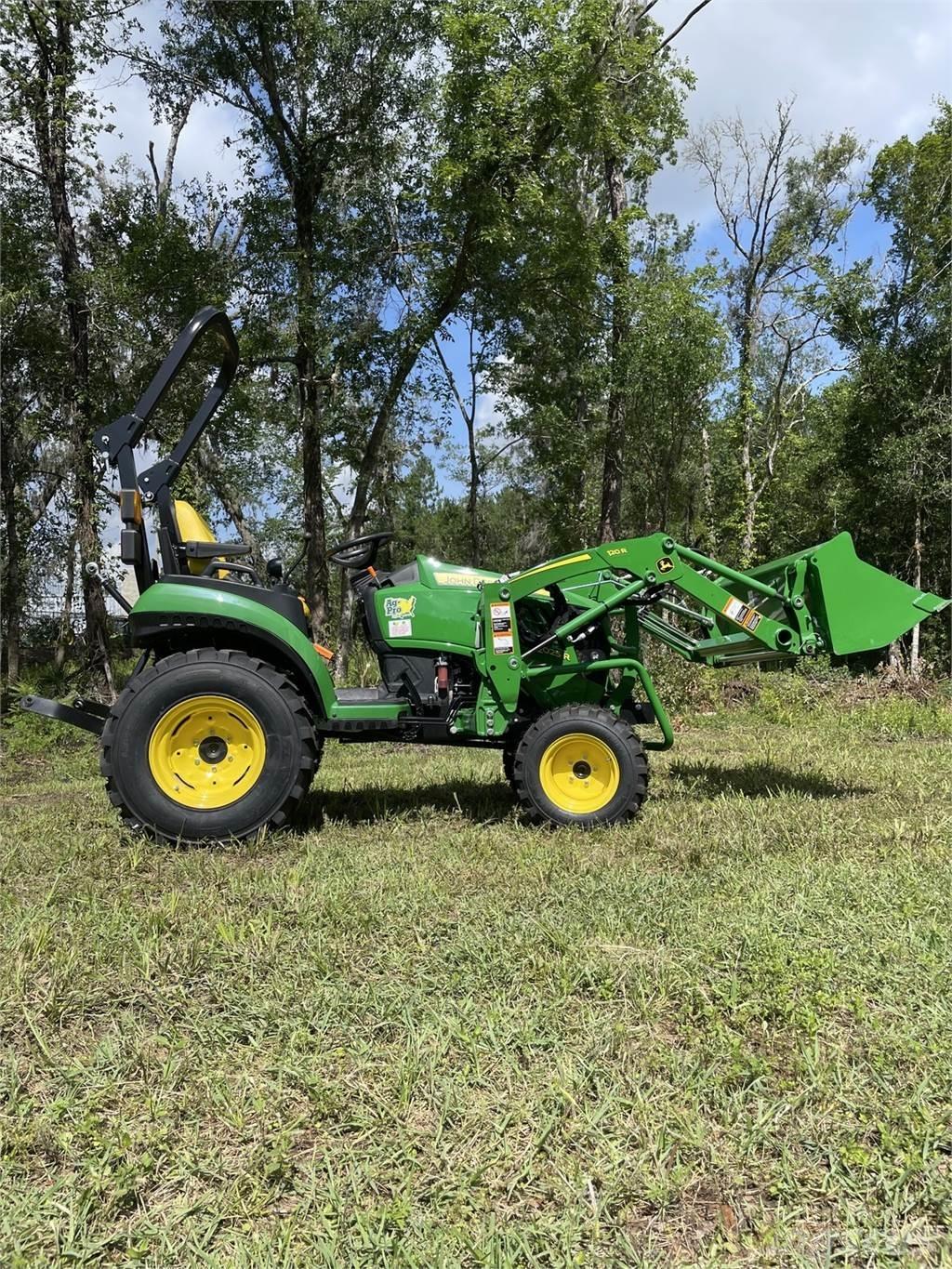 John Deere 2025R Taajamatraktorit
