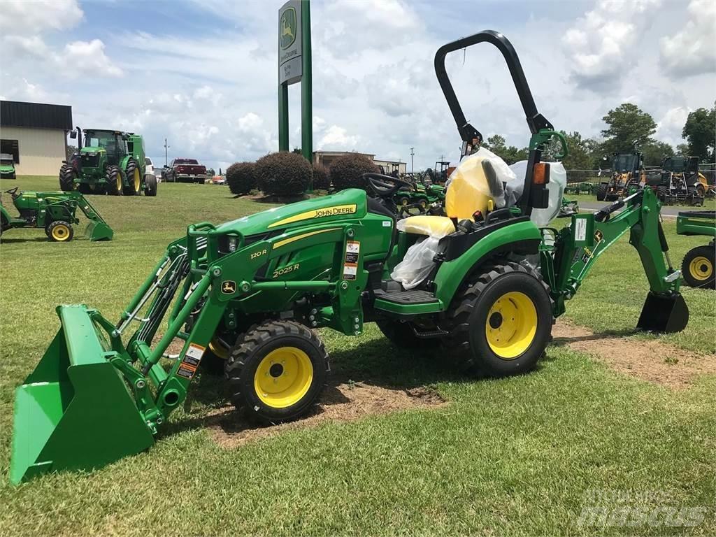 John Deere 2025R Taajamatraktorit