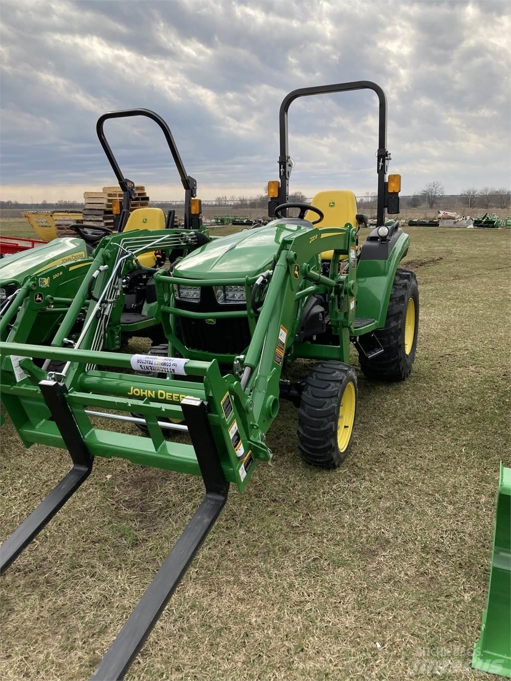 John Deere 2032R Taajamatraktorit