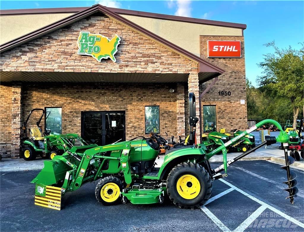 John Deere 2032R Taajamatraktorit