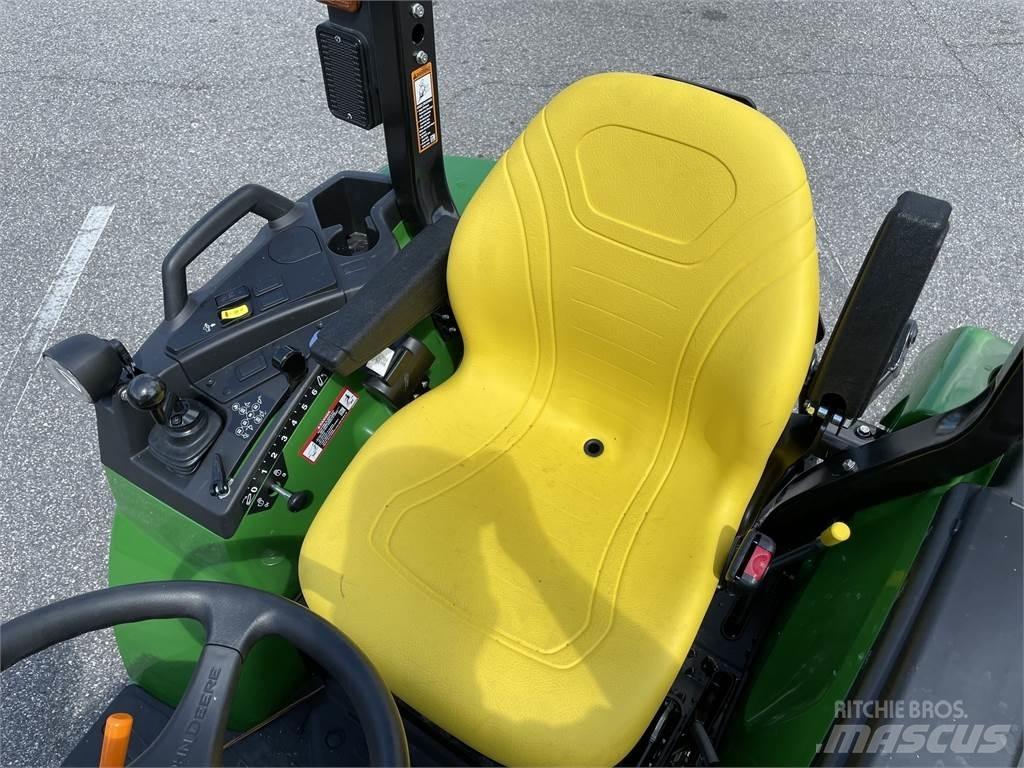 John Deere 2038R Taajamatraktorit