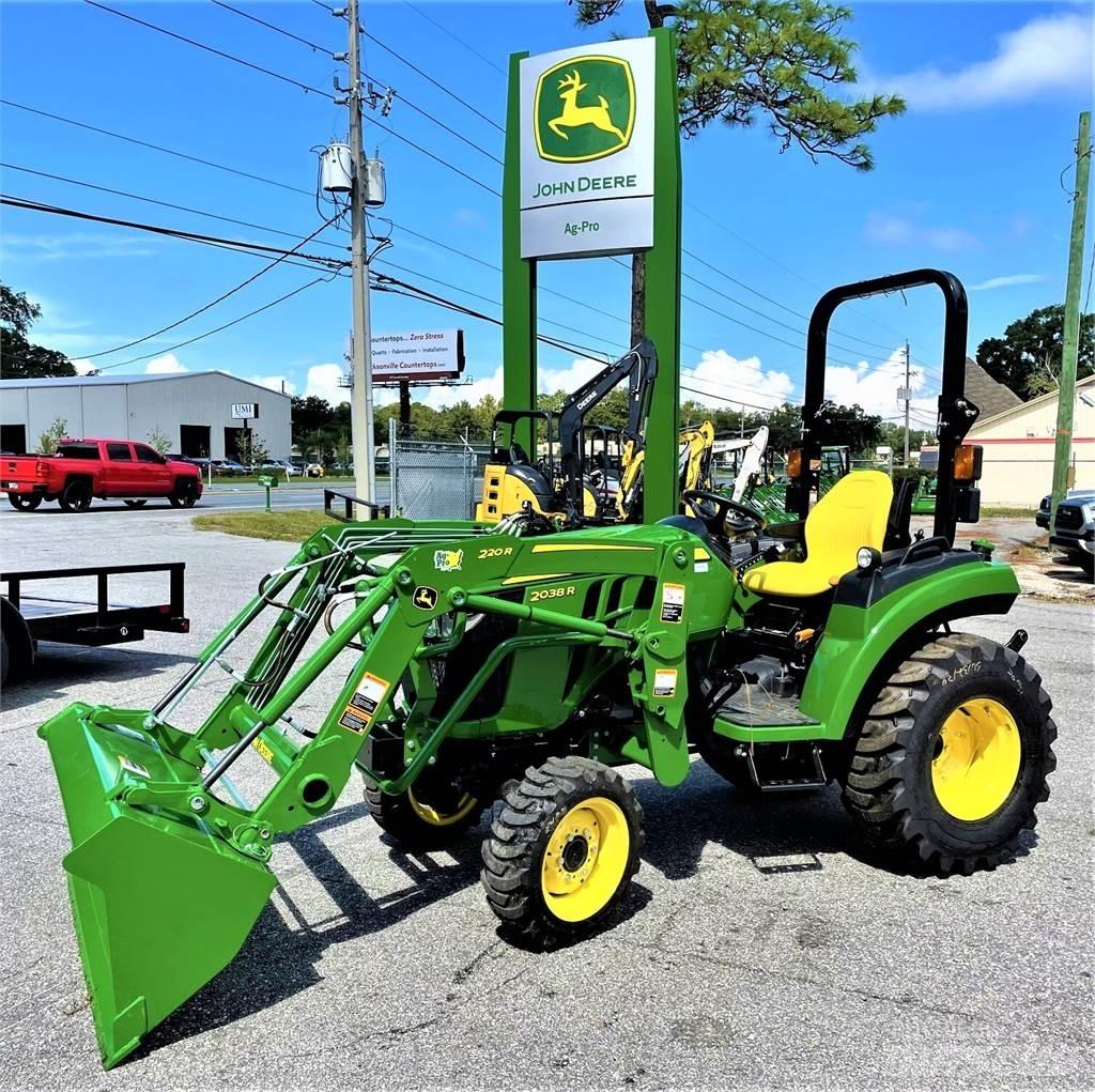 John Deere 2038R Taajamatraktorit