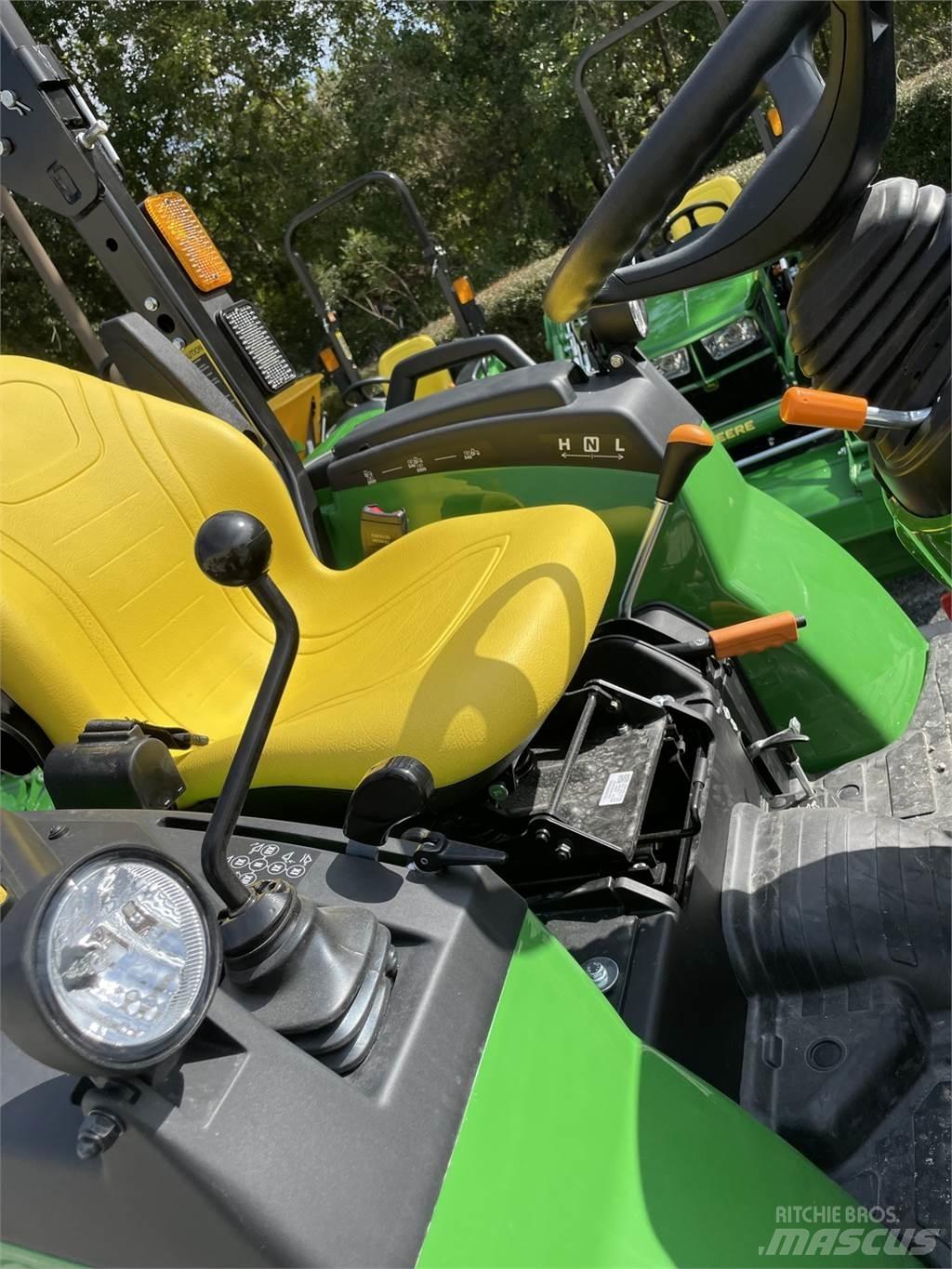 John Deere 2038R Taajamatraktorit