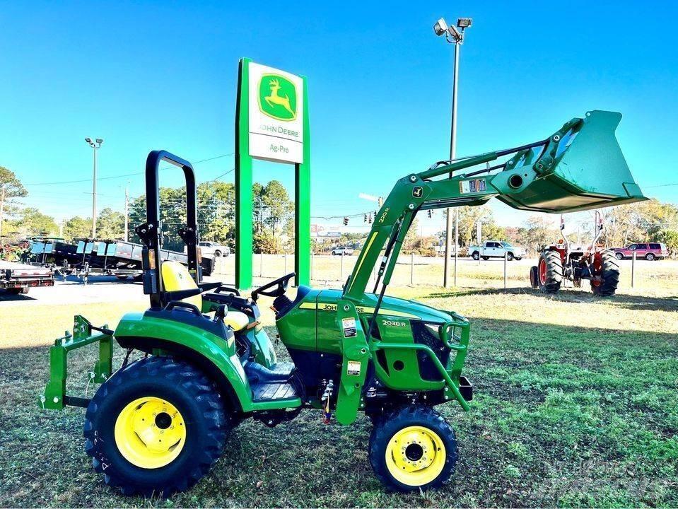 John Deere 2038R Taajamatraktorit
