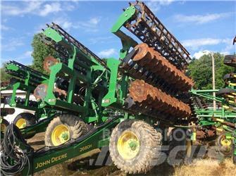 John Deere 2680 Kiekkomultaimet ja lautasäkeet