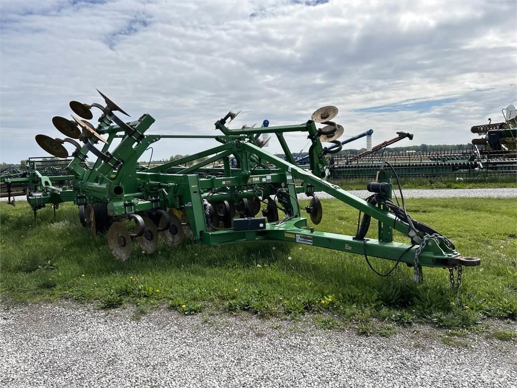 John Deere 2730 Muut maanmuokkauskoneet ja lisävarusteet