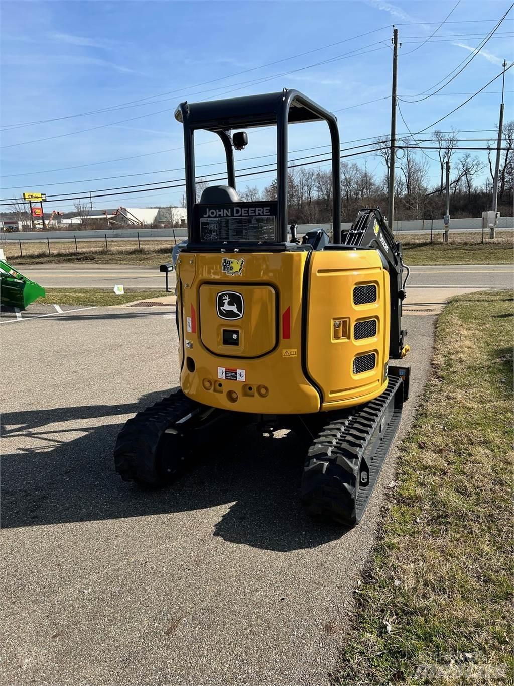 John Deere 30 P Minikaivukoneet < 7t