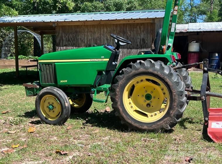 John Deere 3005 Taajamatraktorit
