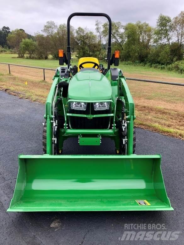 John Deere 3025D Taajamatraktorit