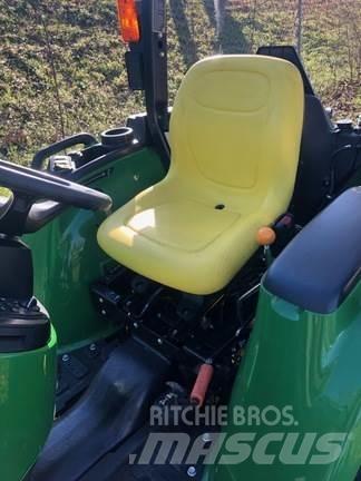 John Deere 3025E Taajamatraktorit