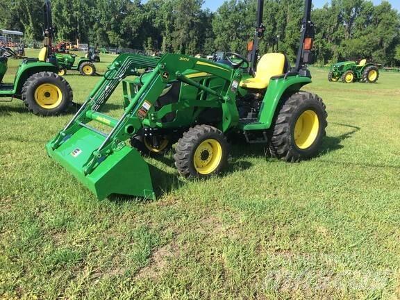 John Deere 3025E Taajamatraktorit