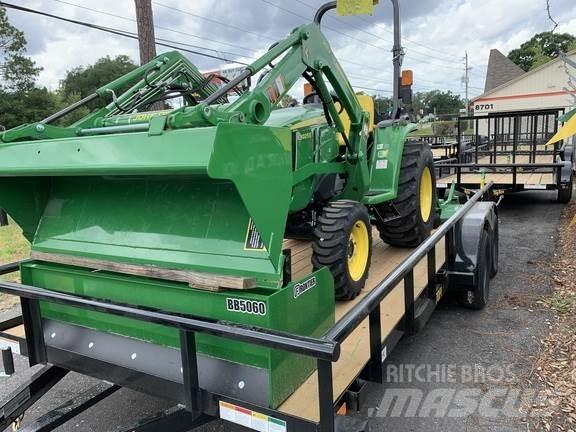 John Deere 3025E Taajamatraktorit