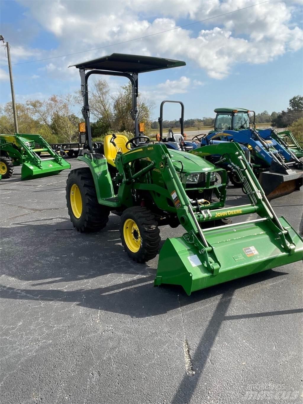 John Deere 3025E Taajamatraktorit